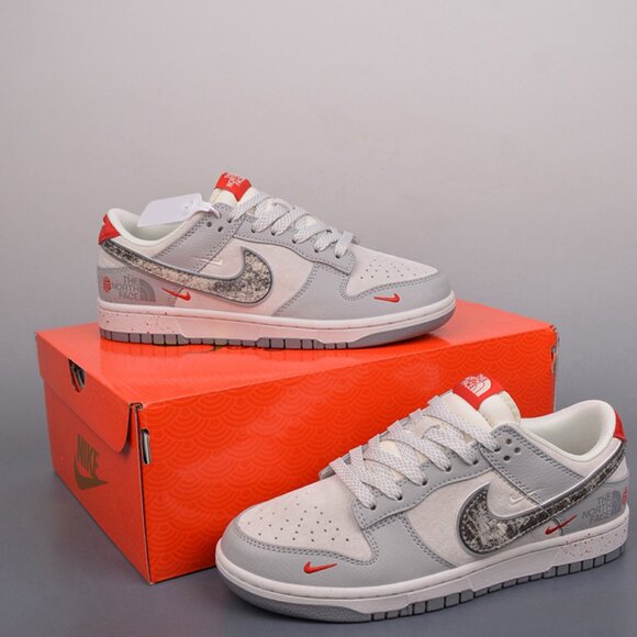 Nike Air Force 1 Low North Face Gray